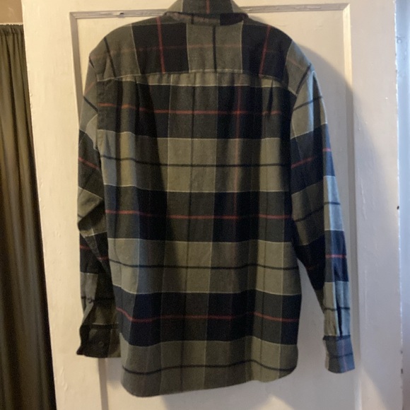 NWT men’s Large flannel Orvis shirt - Picture 2 of 8
